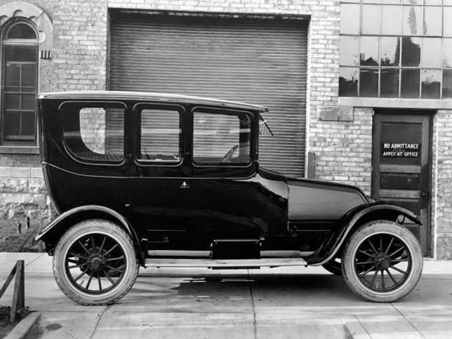  Franklin Model Six-30 Sedan by Seaman 1914 года  (фото 1 из 1)